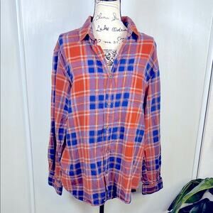 St. John’s  Orange and Blue Plaid Shirt size Large